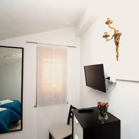 Casa Costanza *
