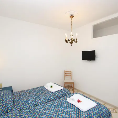Casa Costanza *